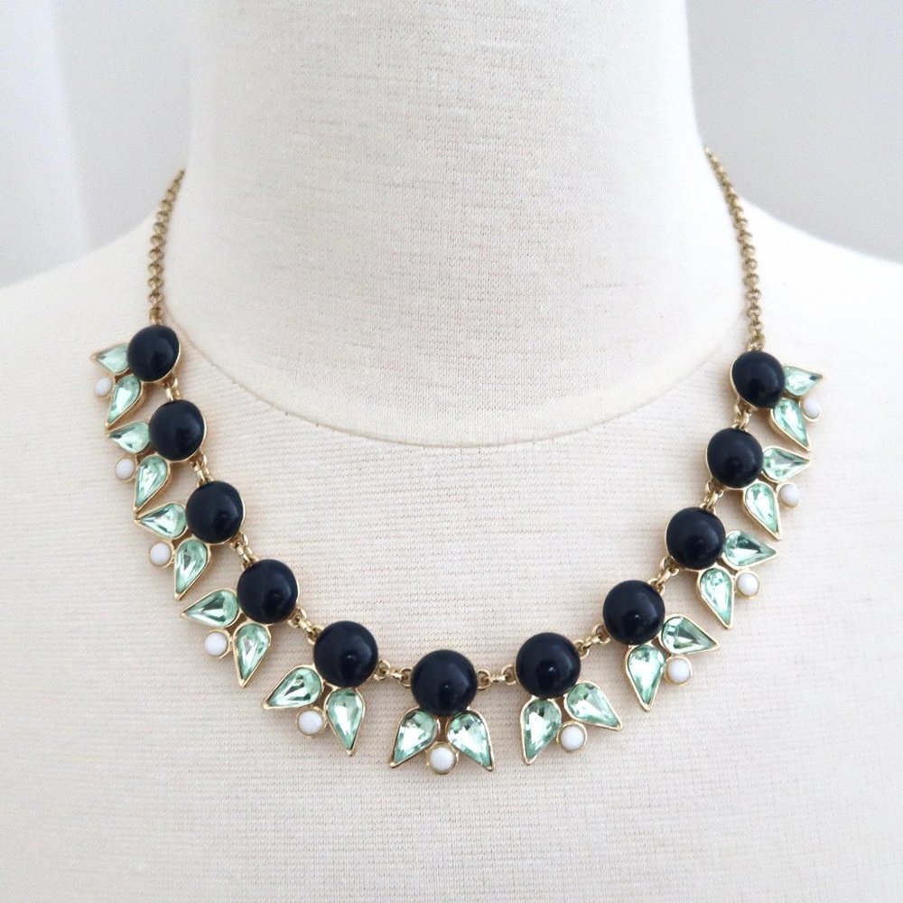 J CREW Pointed Petals Necklace Factory